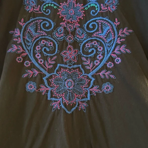 Johnny Was LA Fitted V Neck Embroidered 2/3 length sleeve top. 100% cotton. Boho - Picture 3 of 14